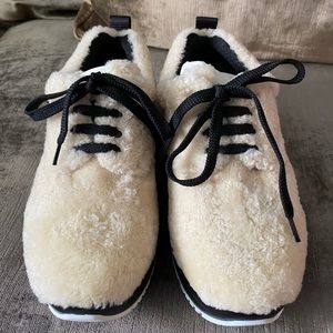 ✨BRAND NEW ✨ 💯% AUTHENTIC Celine shearling real fur sneaker